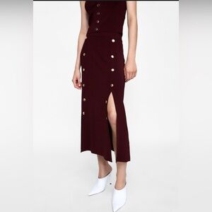 Zara Burgundy Buttoned Midi Skirt